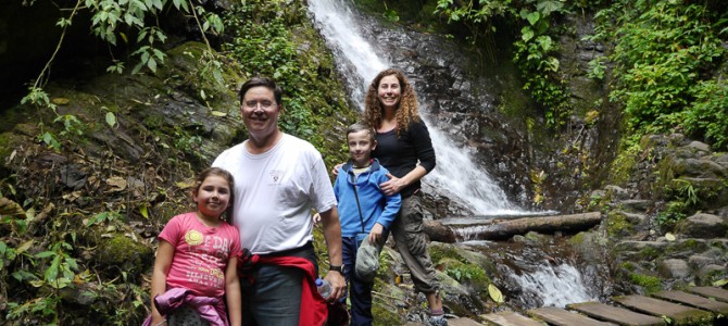 Waterfalls & Chocolate in the Cloudforest!